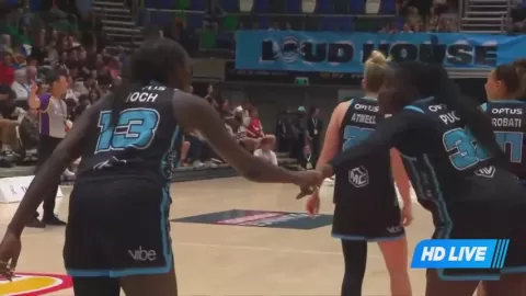 Poster siaran UC Capitals Women VS Bendigo Spirit Women