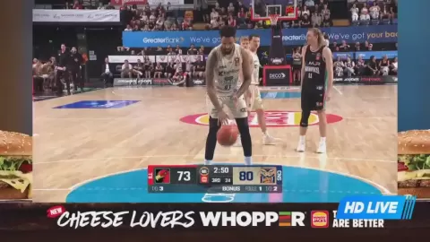 Poster siaran lllawarra Hawks VS Cairns Taipans